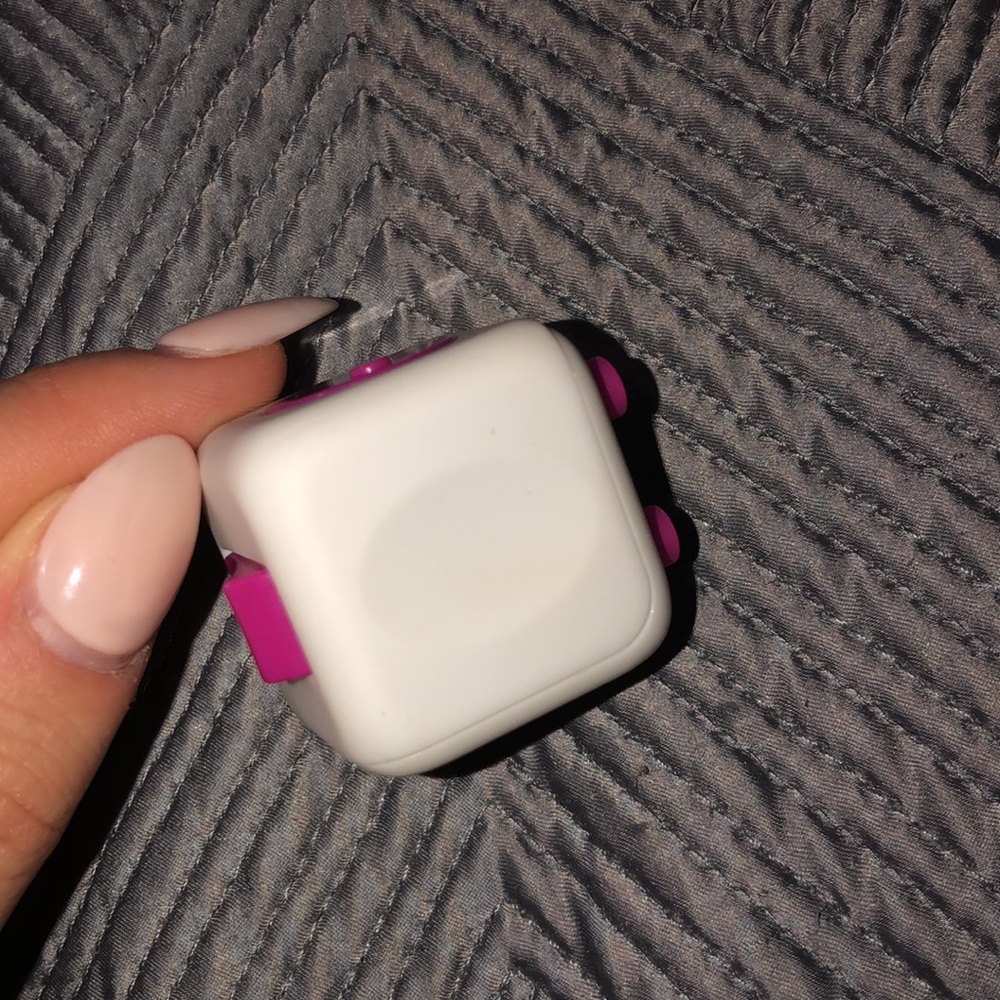 FIDGET CUBE! - Picture 7 of 7